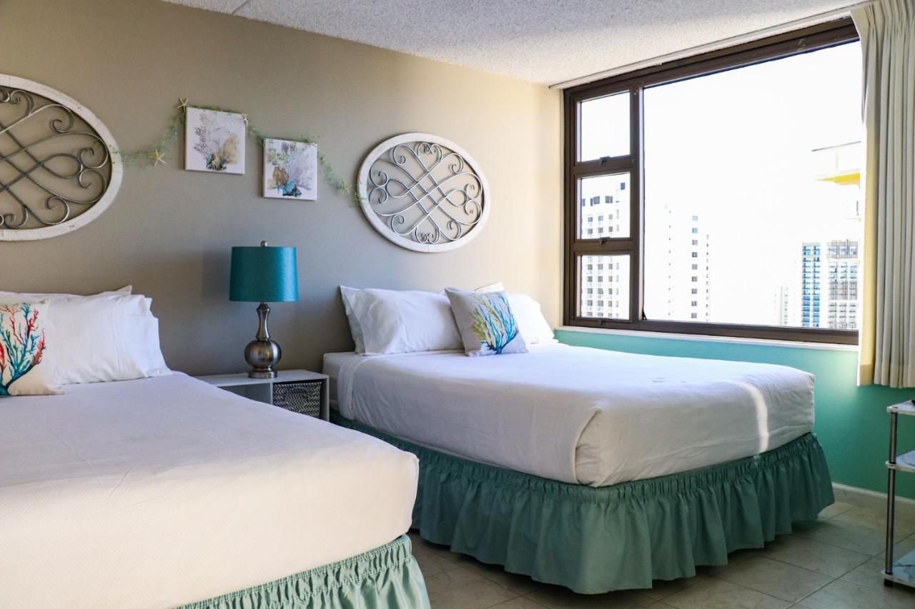 The Makai Suite At The Waikiki Banyan Honolulu Exterior photo